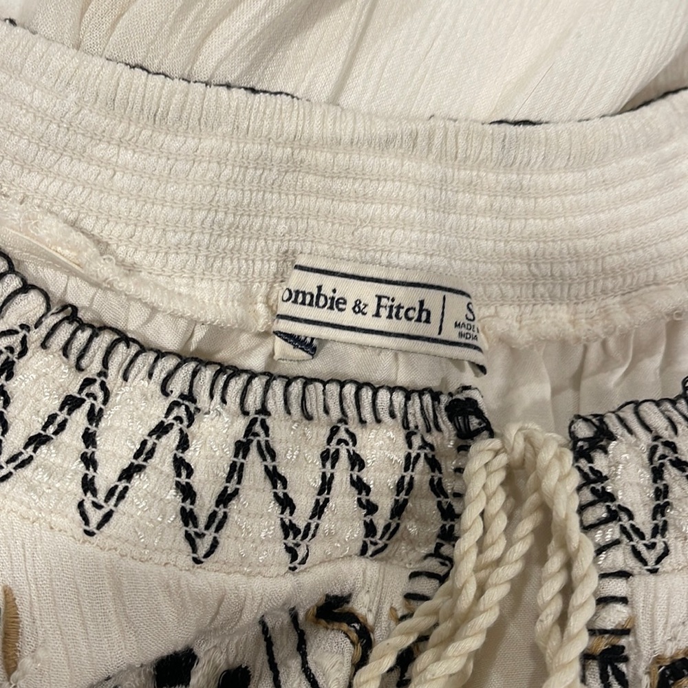 Abercrombie and Fitch mini flow dress size S